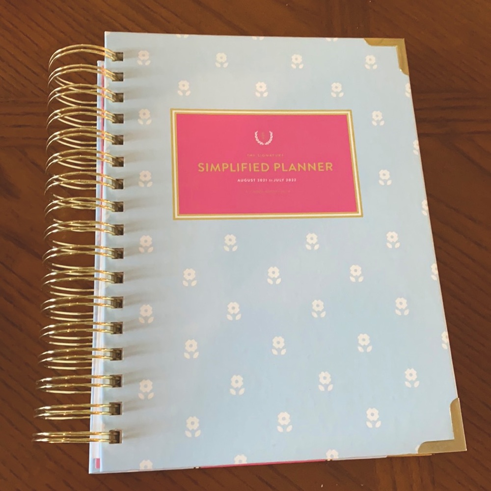Simplified Dainty Dogwoods Daily Planner by Emily Ley